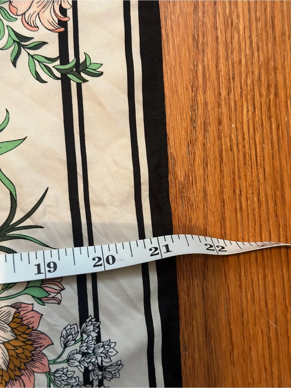 Vintage Style Floral Botanical Square Scarf 22x22 Ivory Black Border Hair Neck